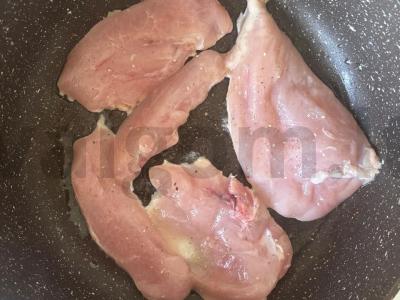 Baltymų salotas su vištiena ir pupelėmis Žingsnis 2