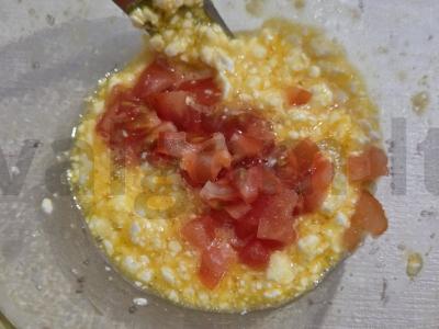 Kreminiai skrudinti sumuštiniai su krevetėmis Žingsnis 2