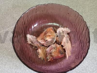 Žaliosios lęšiai su rūkytomis vištienos krūtinėlėmis Žingsnis 1