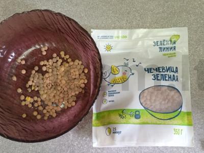 Žaliosios lęšiai su rūkytomis vištienos krūtinėlėmis Žingsnis 2