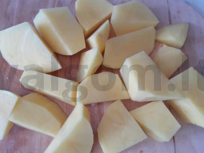 Troškinti daržovės su kiauliena ir prieskoniais Žingsnis 5