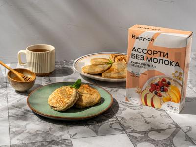 Avižiniai blynai su cinamonu pagrindine nuotrauka