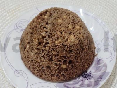 Purūs varškės keksiukas su kakava ir ruduoju cukrumi pagrindine nuotrauka