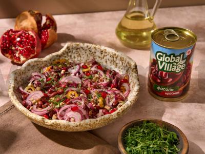 Salotos su pupelėmis ir granatu pagrindine nuotrauka