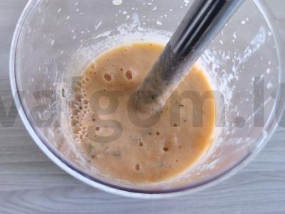 Morkų kokteilis su obuoliu ir laimu Žingsnis 5