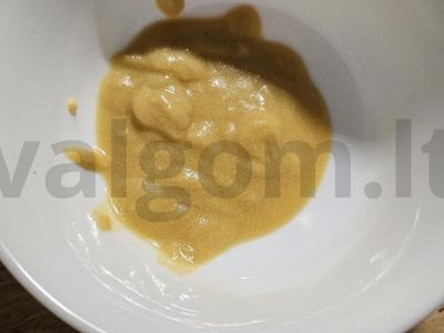 Vaikiški blynai su vaisių tyre per 30 minučių Žingsnis 1