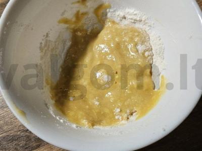 Vaikiški blynai su vaisių tyre per 30 minučių Žingsnis 2