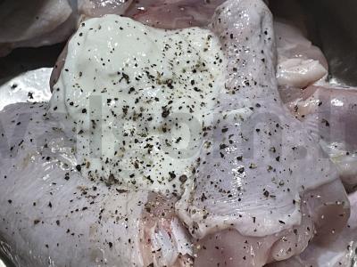 Vištienos šlaunelės jogurto marinate Žingsnis 2