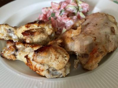 Vištienos šlaunelės jogurto marinate pagrindine nuotrauka