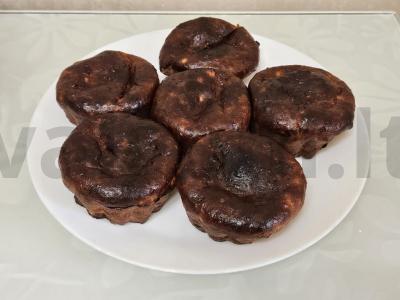 Varškės šokoladiniai keksiukai pagrindine nuotrauka