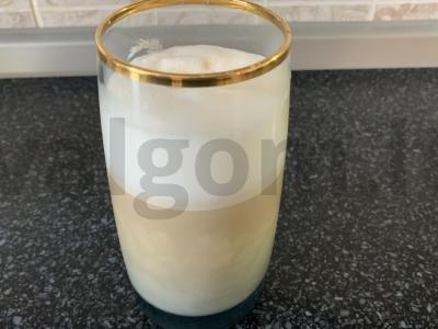 Latte su pienu kavos aparate Žingsnis 6