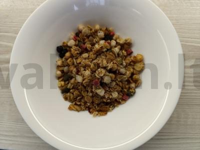 Müsli su serbentų uogiene ir jogurtu Žingsnis 3