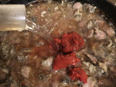 Guliašas su vištienos skrandžiais Žingsnis 9