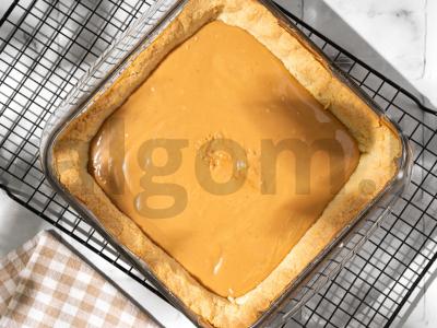 Smėliniai juostelės su šokoladu ir kondensuotu pienu Žingsnis 6