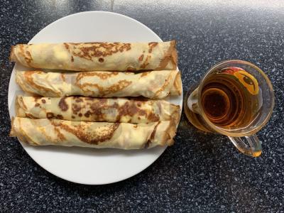 Blynai su varškės įdaru ir džemu pagrindine nuotrauka