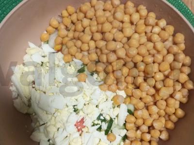 Salotos su avinžirniais ir agurku Žingsnis 6