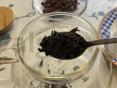 Arbata su avietėmis, mėtomis ir citrina Žingsnis 1