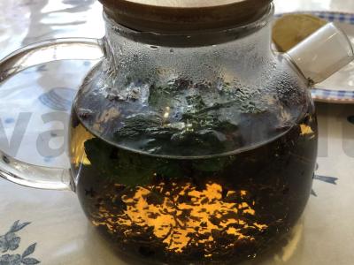 Arbata su avietėmis, mėtomis ir citrina Žingsnis 5