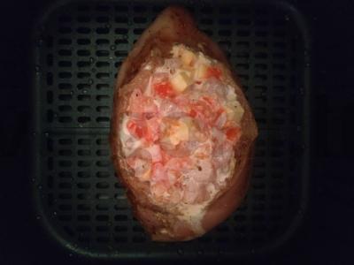 Vištienos krūtinėlė su sultinga įdaru oro grilyje Žingsnis 5