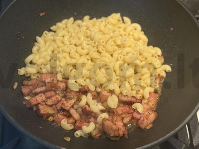 Makaronai pagal jūrininkų receptą su šonine Žingsnis 5