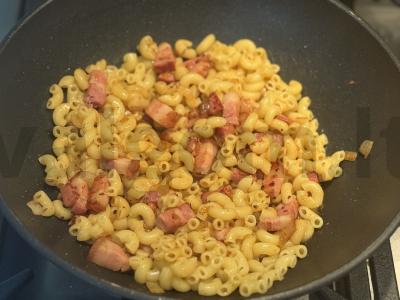 Makaronai pagal jūrininkų receptą su šonine Žingsnis 6