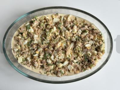 Tuno, kiaušinio ir svogūno pyragas Žingsnis 6