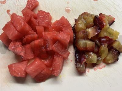 Vaisių salotas su ledais ir marakuja sirupu Žingsnis 1