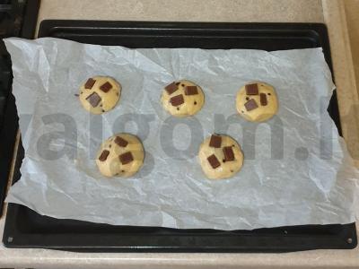 Banano sausainiai su šokolado gabaliukais Žingsnis 5