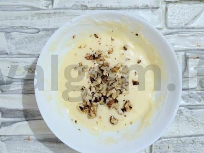 Kvapnus kefyro keksiukas su graikiniais riešutais Žingsnis 4