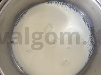 Manų košė su bananais ir kukurūzų dribsniais Žingsnis 1