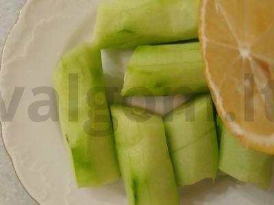 Sūdyti kvapnūs agurkai Žingsnis 1