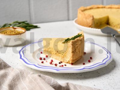 Garstyčių pyragas su sūriu pagrindine nuotrauka