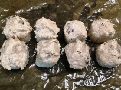 Sūrio kepurėlė keptiems ritinėliams „Universalus“ Žingsnis 5