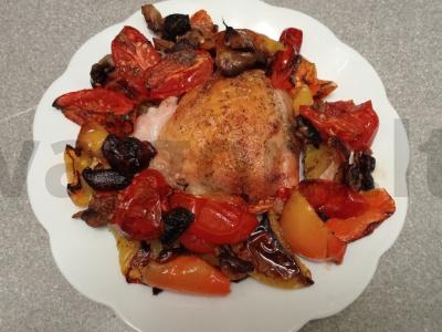 Vištienos šlaunelė, kepta su daržovėmis ir pievagrybiais Žingsnis 7