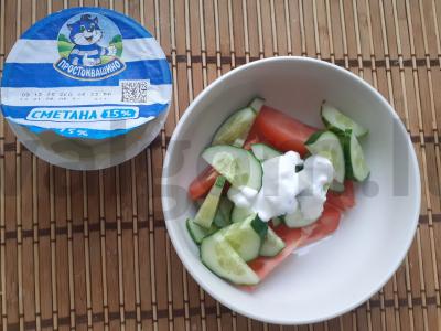 Daržovių salotas su alyvuogėmis ir parmezanu Žingsnis 3