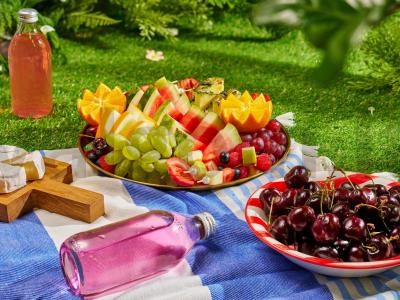 Namų vaisių baras pagrindine nuotrauka