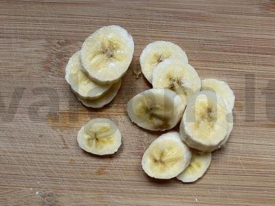 Daugiagrūdė košė su pienu ir bananais Žingsnis 5