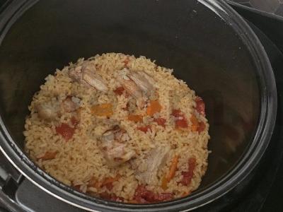 Birus plovas su kiauliena, paruoštas lėtoje viryklėje Žingsnis 8