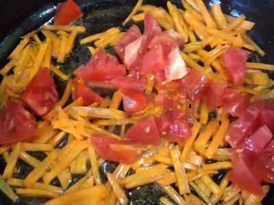 Vištienos sriuba su perlinėmis kruopomis ir daržovėmis Žingsnis 3