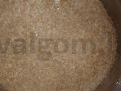 Vištienos sriuba su perlinėmis kruopomis ir daržovėmis Žingsnis 4