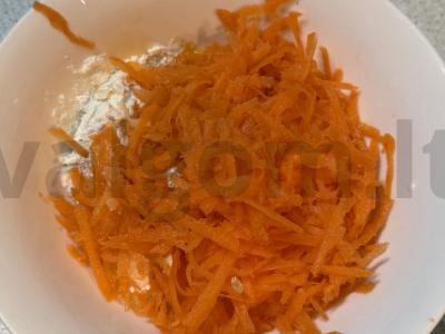 Morkų blynai orkaitėje Žingsnis 4