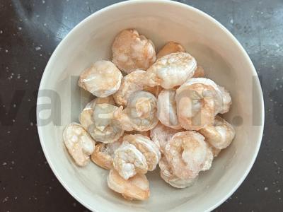 Baltymų salotos su krevetėmis Žingsnis 1