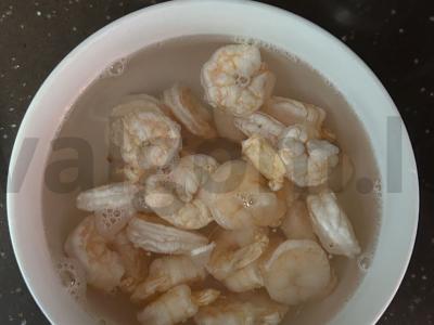 Baltymų salotos su krevetėmis Žingsnis 2