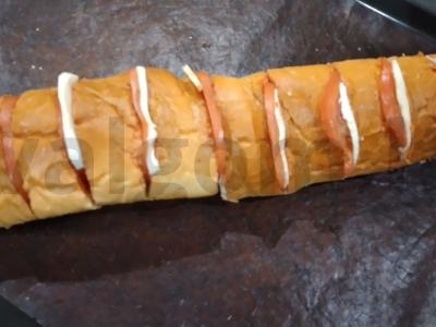 Krustingas batonas su pomidorais ir mocarela Žingsnis 3