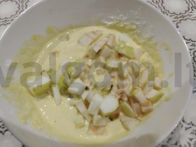 Švelnus varškės keksiukas su obuoliu Žingsnis 3