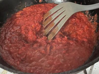 Borsčas su pomidorų tyrė Žingsnis 6