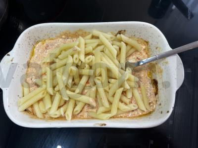 Grietinėlės makaronai su feta ir vyšniniais pomidorais per 20 minučių Žingsnis 8