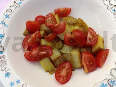 Salotas su krekeriais, daržovėmis ir prieskoniais Žingsnis 4