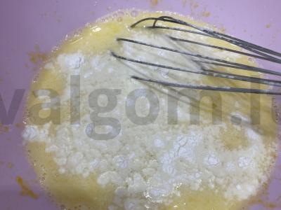 Blynai su cukatais ir grietine Žingsnis 2