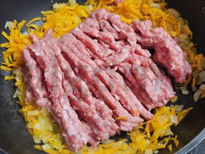 Švelni grikių košė su faršu ir mocarela Žingsnis 1